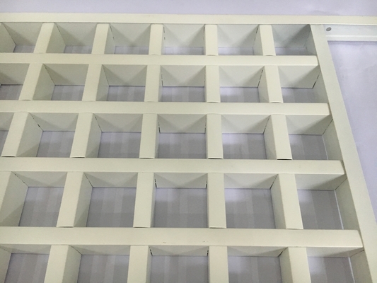 แผ่นฝ้าเพดานเชิงพาณิชย์แบบสแควร์เพดานเพดานเซลล์แบบเปิดด้วยใบมีดแบบประสาน