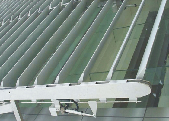 PVDF เคลือบโลหะอลูมิเนียม Sunshade ระบบ Rhombus Louverr สำหรับอาคาร facade